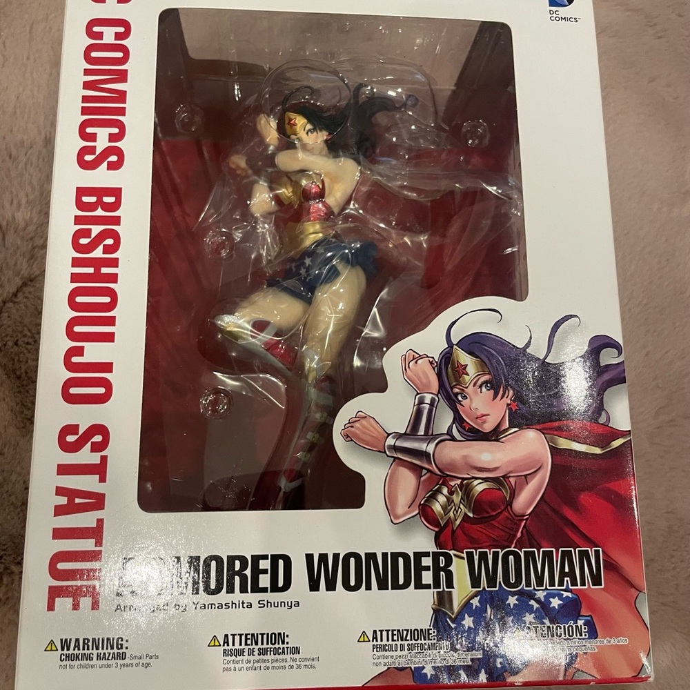 Armored Wonder Woman Kotobukiya Bishoujo Statue Sealed Box